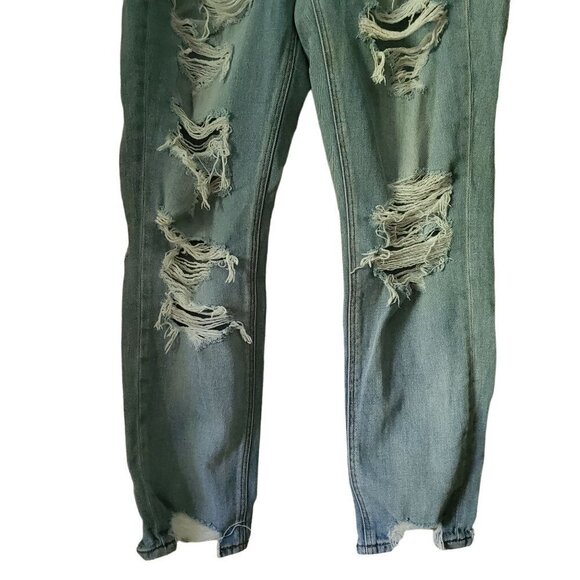 AMERICAN Eagle Light Wash High Rise Skinny Distressed Mom Denim Jeans Size 6 - Picture 5 of 11